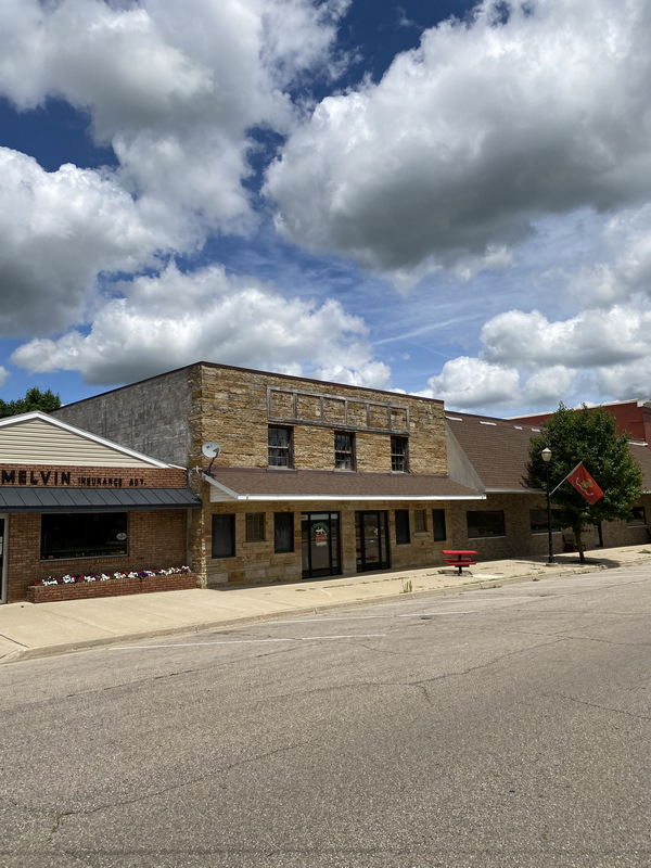 Elsie - Old Elsie Theater (newer photo)